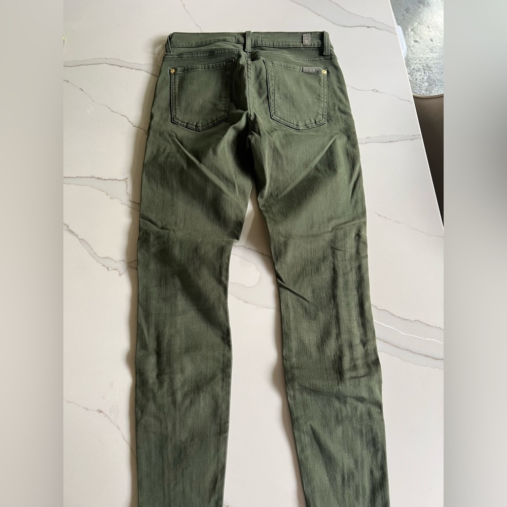 Jeans - Picture 2 of 9